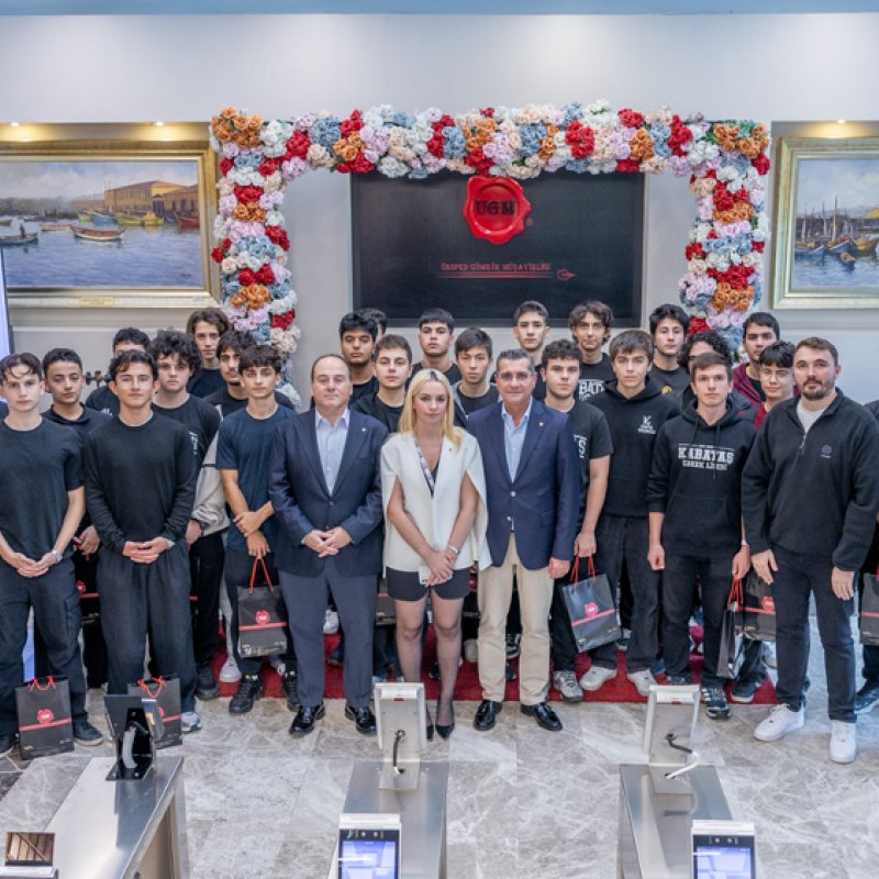We Hosted Students from Kabataş Boys High School at Our Headquarters.